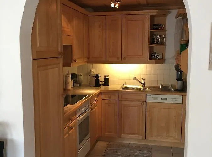 Penthouse - Sez Ner * Obersaxen