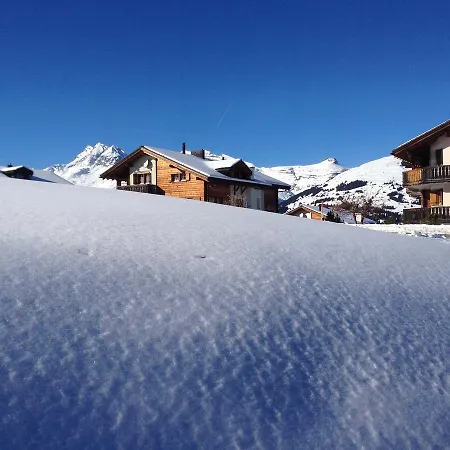 Penthouse - Sez Ner * Obersaxen